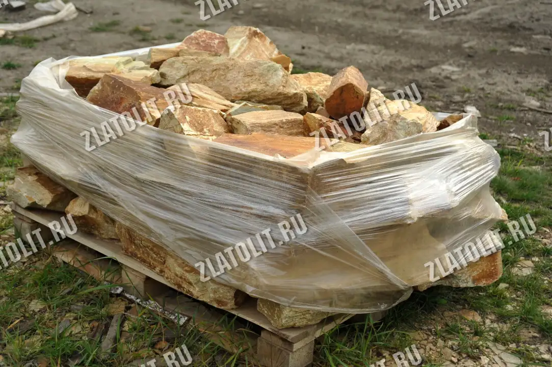 бутовый камень из златолита для ландшафта в наличии от производителя